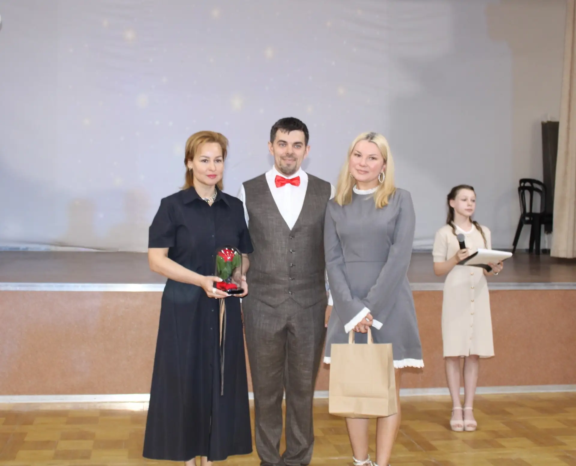 🔔📸 Больше фотографий с последнего звонка начальной школы здесь: