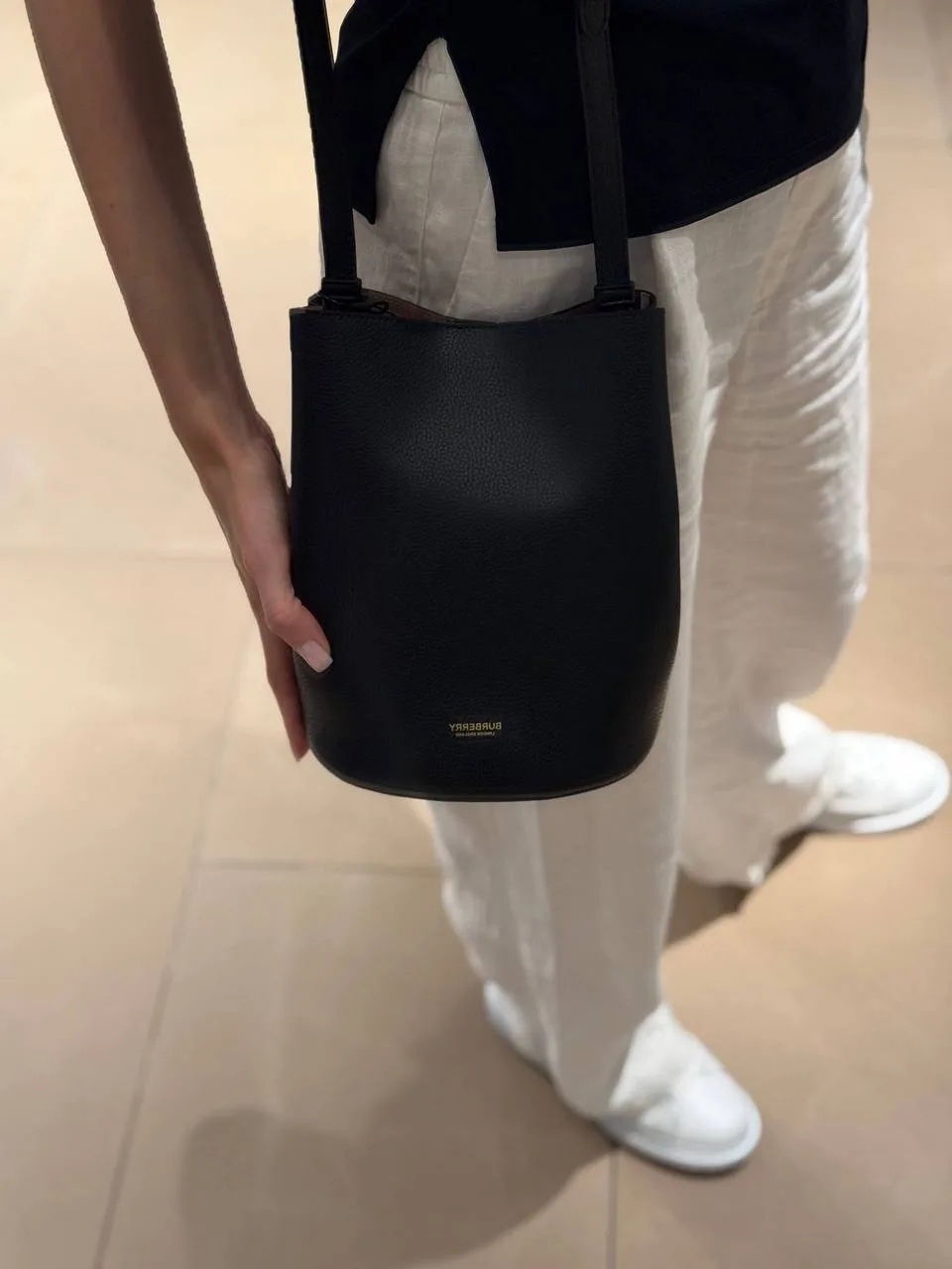 Burberry outlet