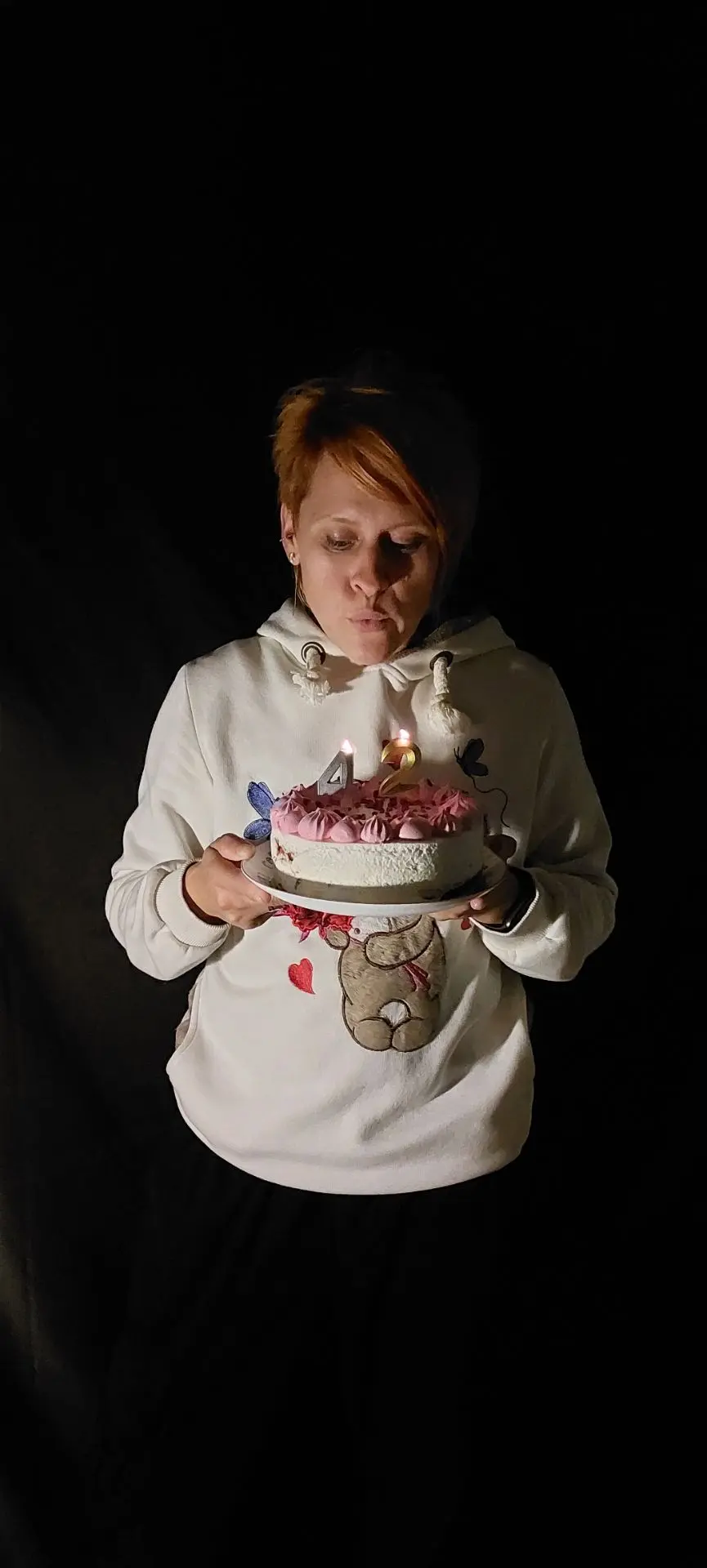 Мои хорошие, сегодня мой день рождения🎉 и я его достойно встретила,