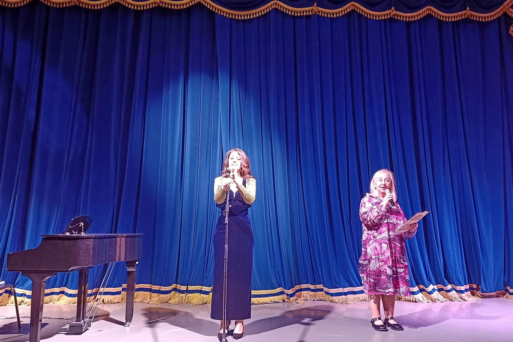 Большое культурное событие 🎶

Ах, голос! Как он чист, силён и ровен!
Душа открыта настежь в нем!
Ка