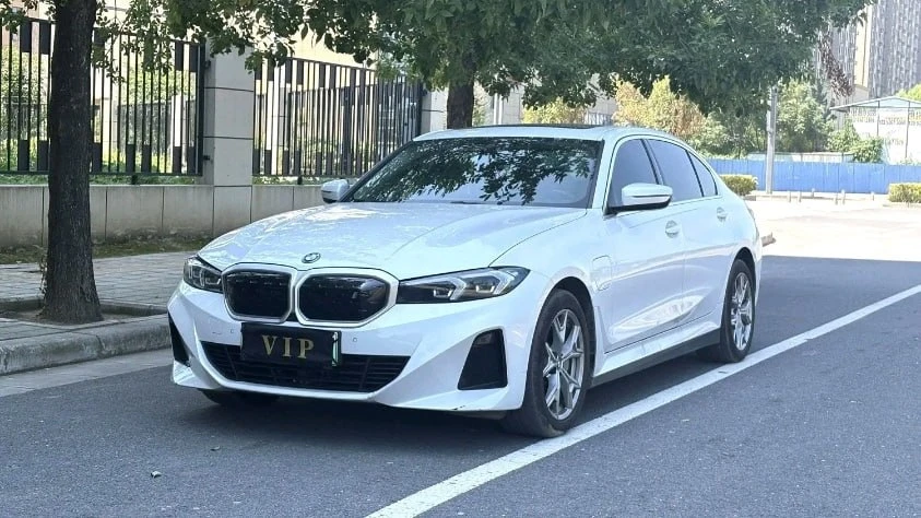 BMW i3 eDrive 35L 🇨🇳