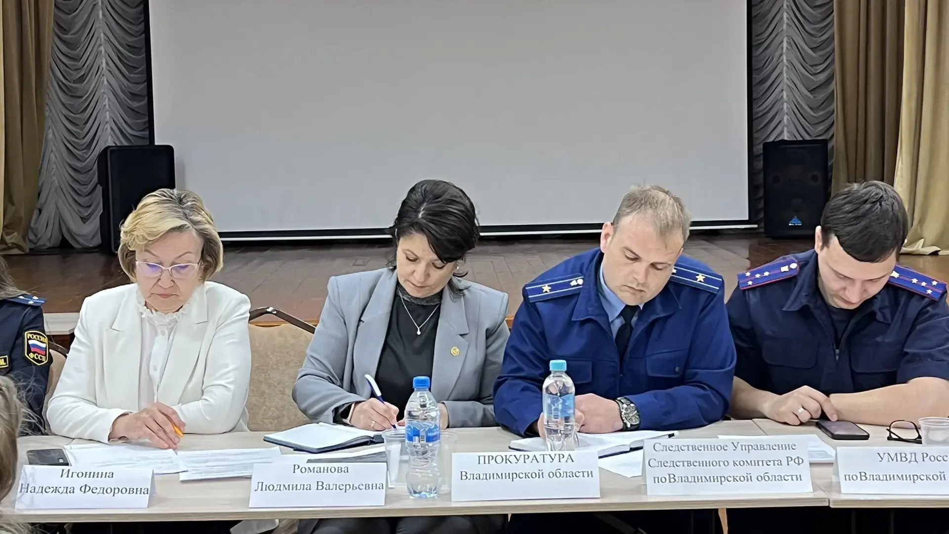 📢 26 мая в нашем округе работал региональный проект «Правовой поезд»! Приёмы прошли в Домах культуры