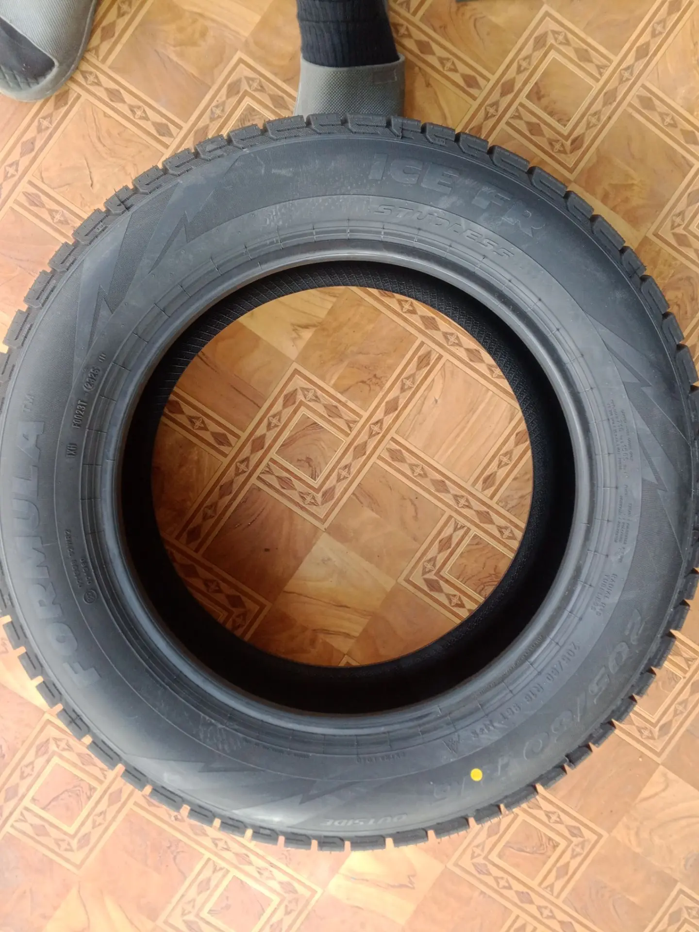 Продам зимние шины FORMULA (pirelli) 205/60/16новые за 27000р 89963319393