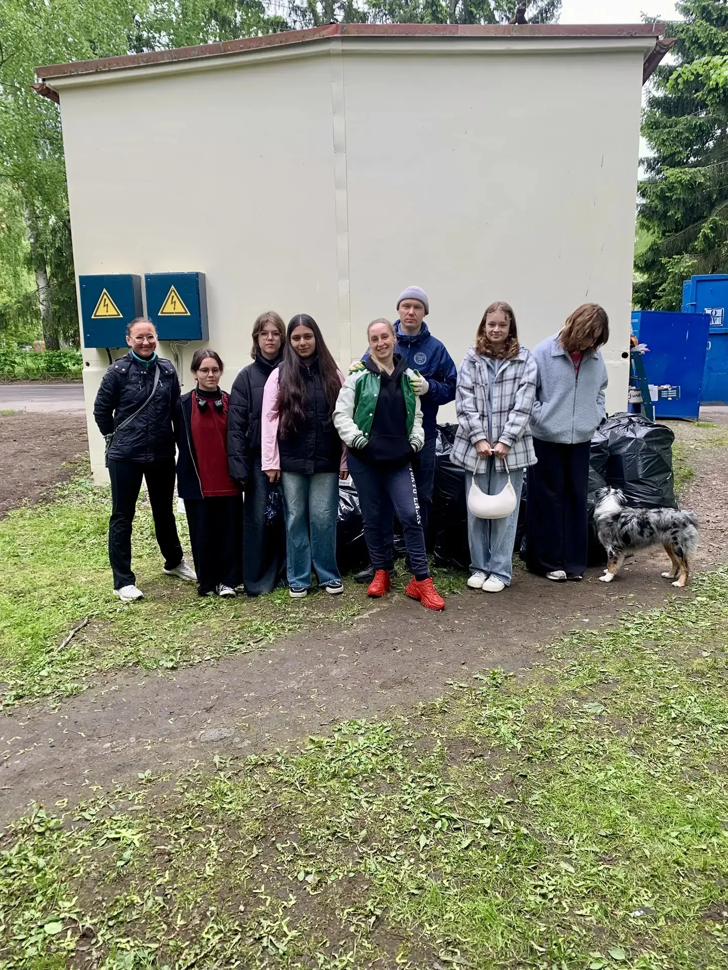 ♻️ Отзвенели последние звонки, завершился учебный год, но время учиться беречь природу ...