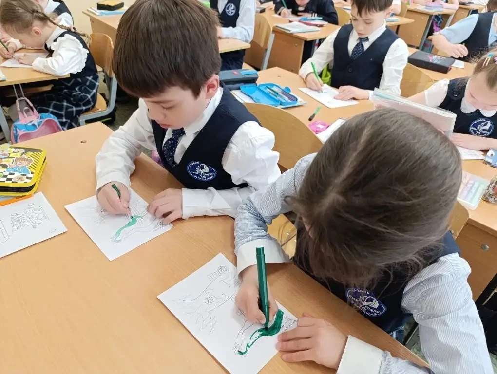 💜 ДЕНЬ РОЖДЕНИЯ Г.ТУКАЯ   В пятницу ученики 1 «А» класса вместе с классным руководителем Рахимуллино