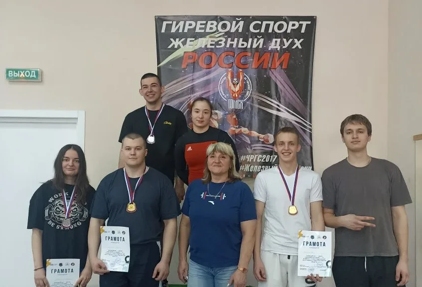 Политехники — в лидерах гиревого спорта!⠀💪 ⠀ Новочеркасские политехники продолжают участвовать в Сту
