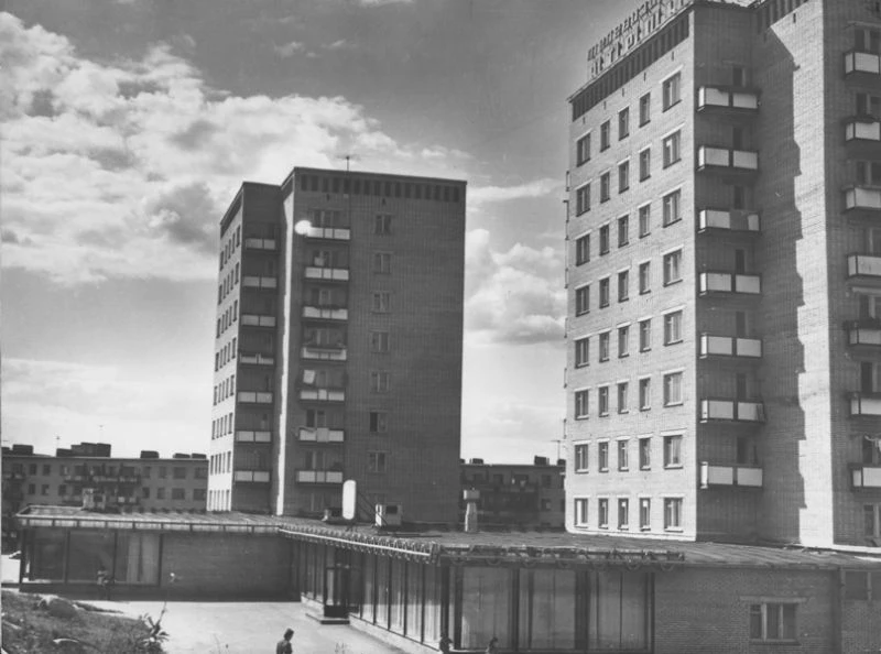 Высотные дома на улице Беляева
Дата съемки: 1976 год       

 
Источник
Череповецкое музейное объеди