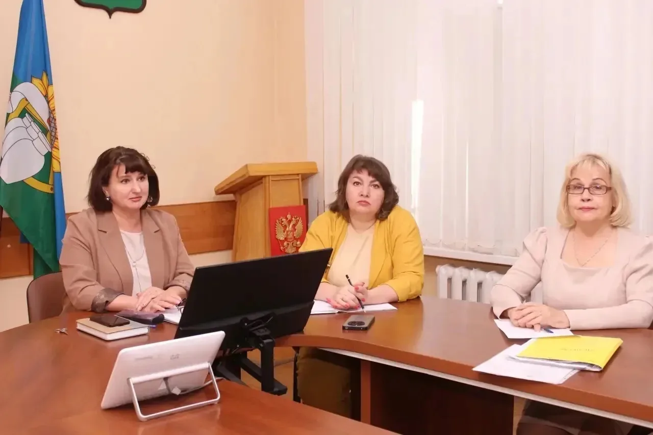 👮‍♂️ Заседание комиссии по делам несовершеннолетних: предупреждения, нарушения и помощь тем, кто вер
