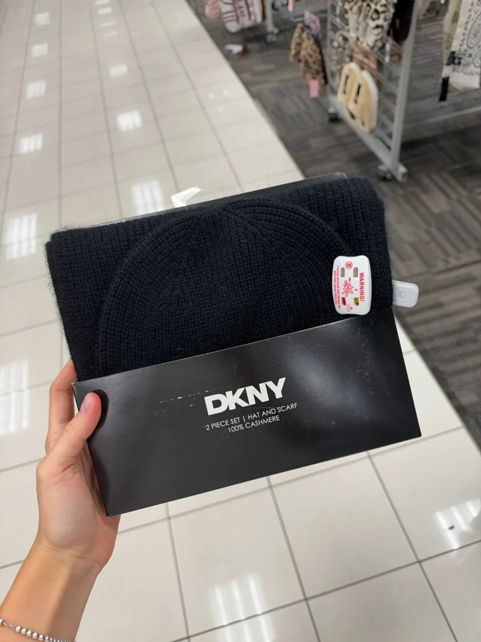 DKNY