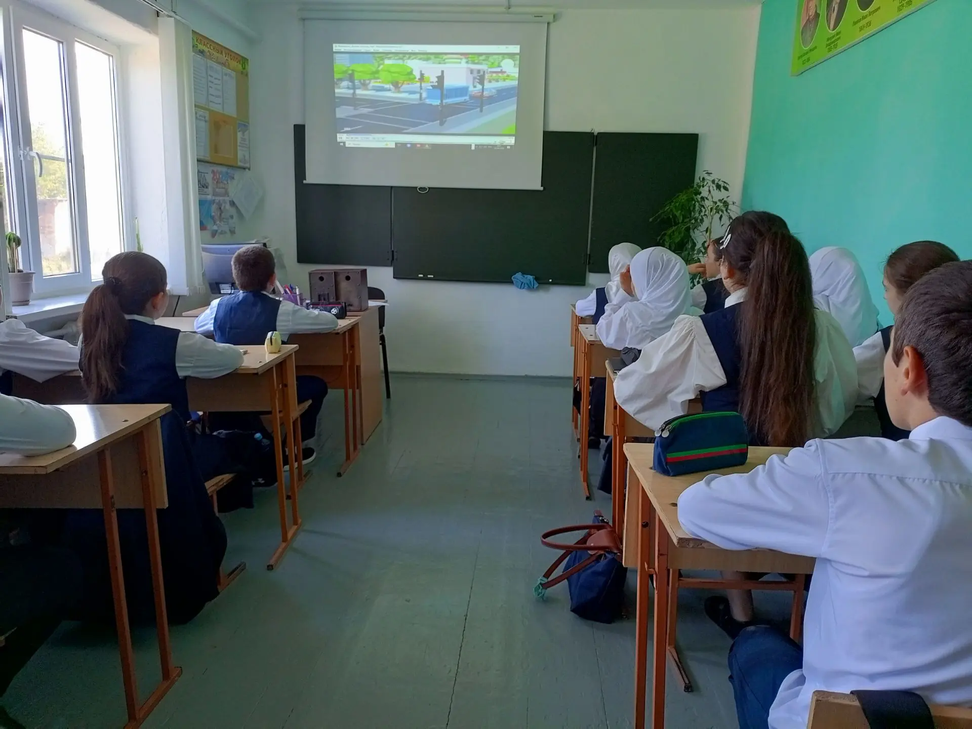 🇷🇺 Сегодня в нашей школе прошло первое установочное занятие профориентационного курса...