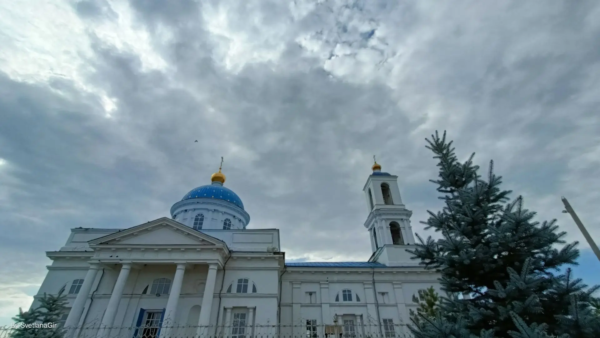 С праздником Успения Пресвятой Богородицы!