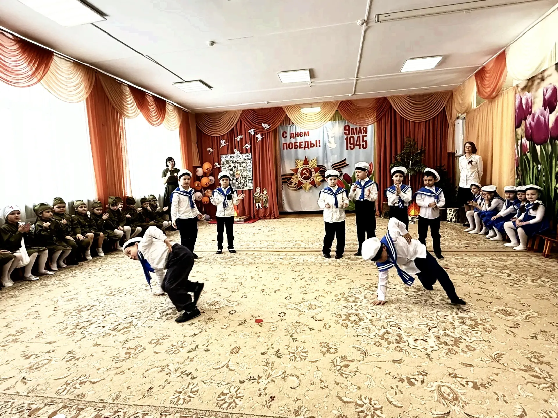 🎖️🇷🇺Марафон "Наследники Победы": наши дошкольники   🎙️Сегодня воспитанники и педагоги дошкольного от