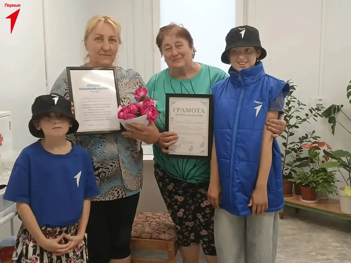 Первые Подовской школы отметили День медицинского работника

В День медицинского работника активисты