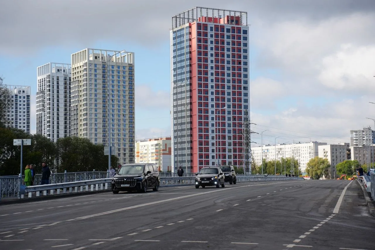 В рабочем режиме открыли движение по новому мосту в створе улиц Шевченко и Смычки