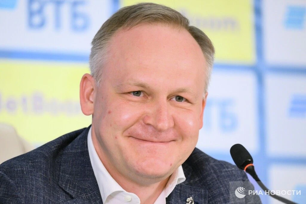 ⚽️🗣 Павел Пивоваров прокомментировал срыв двух трансферов
