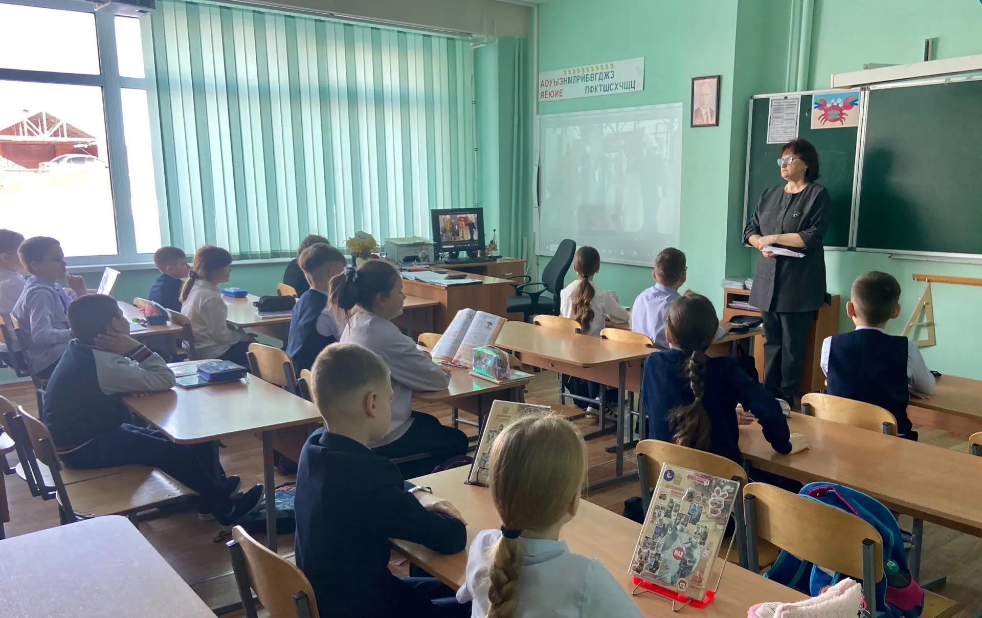 МОБУ СОШ С.Засечное : «Разговоры о важном» 16 марта в МОБУ СОШ с.Засечное прошло  очередное занятие 