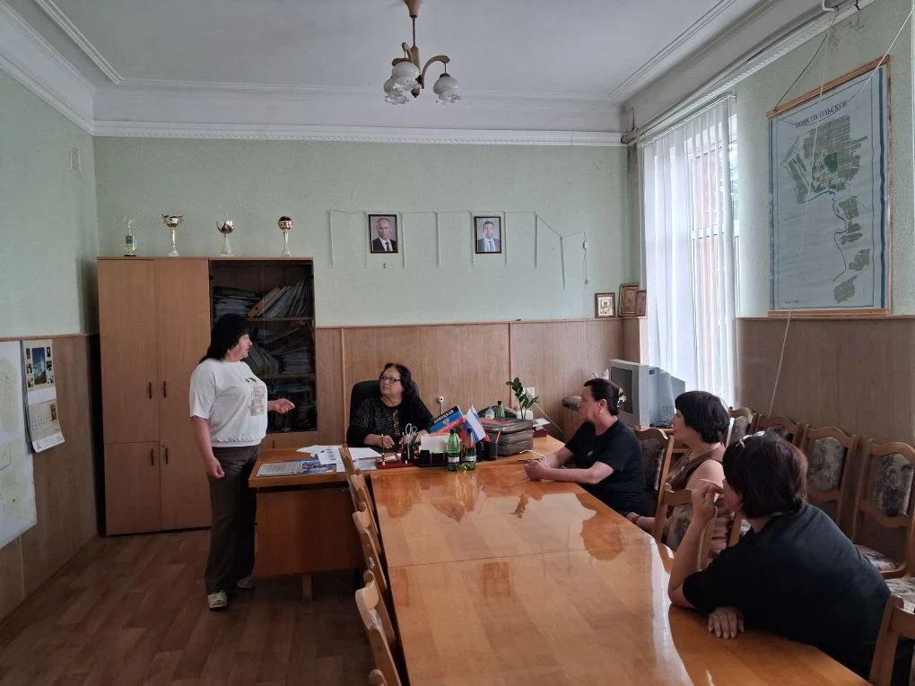 Светлана Матющенко встретилась с жителями Комсомольского, обсудив актуальные вопросы благоустройства