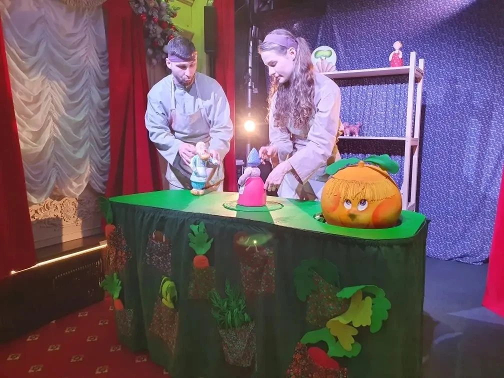 Первая остановка и первый спектакль «Театрального поезда»🎭  Приморский краевой театр кукол представи