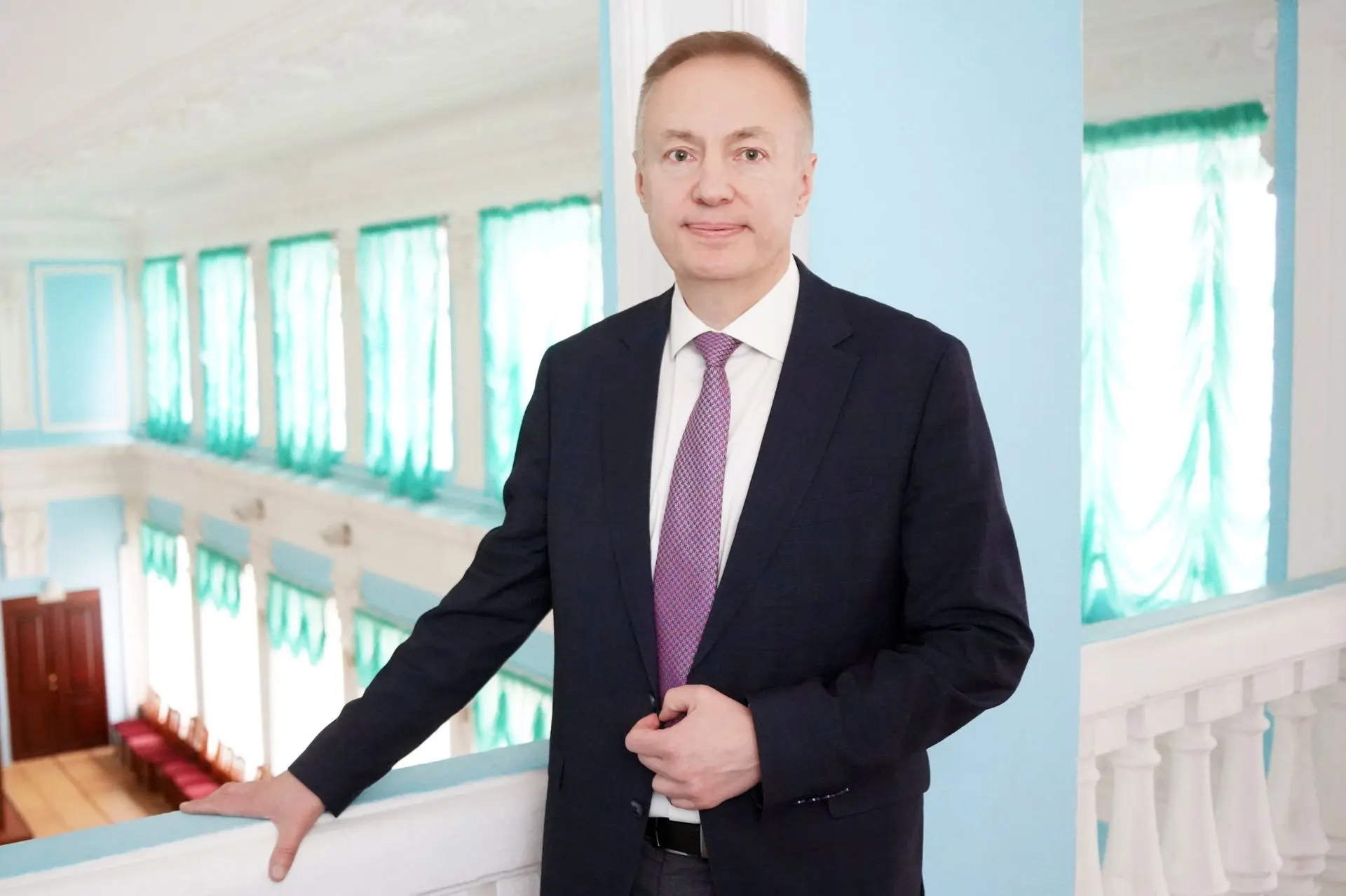 Уважаемый Александр Леонидович!