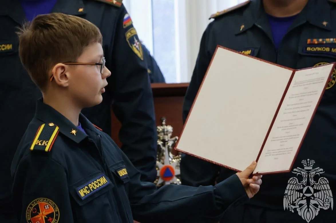 Теперь кадеты  Сегодня в актовом зале Специализированной пожарно-спасательной части ФПС ГПС Главного