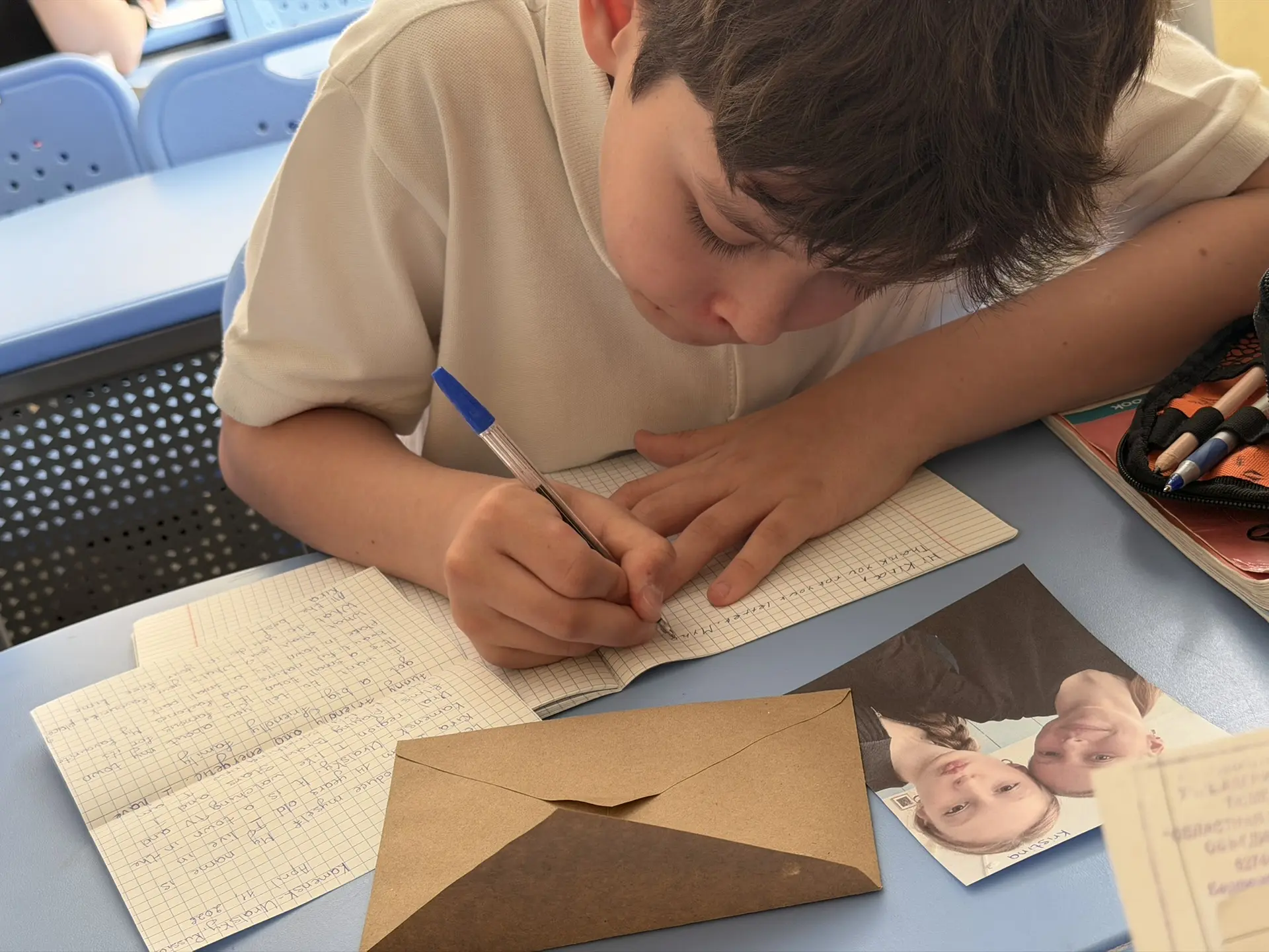 Учащиеся 7"А" и 8"Г" классов стали участниками проекта "Penpals"! 📬✍️🌍  Учитель английского языка То