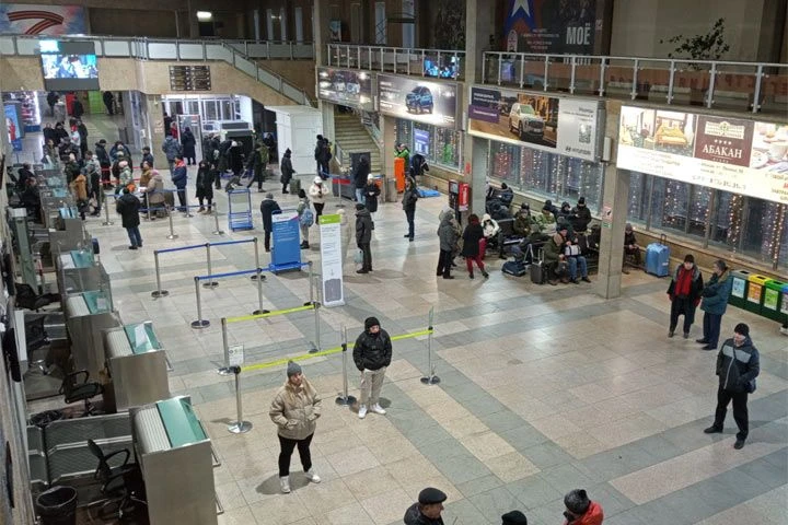 МОСКОВСКИЙ БОРТ ИЗ АБАКАНА НАГОНИТ РАСПИСАНИЕ В ПОЛЕТЕ Сегодня утром, 18 мая, авиарейс из Абакана за