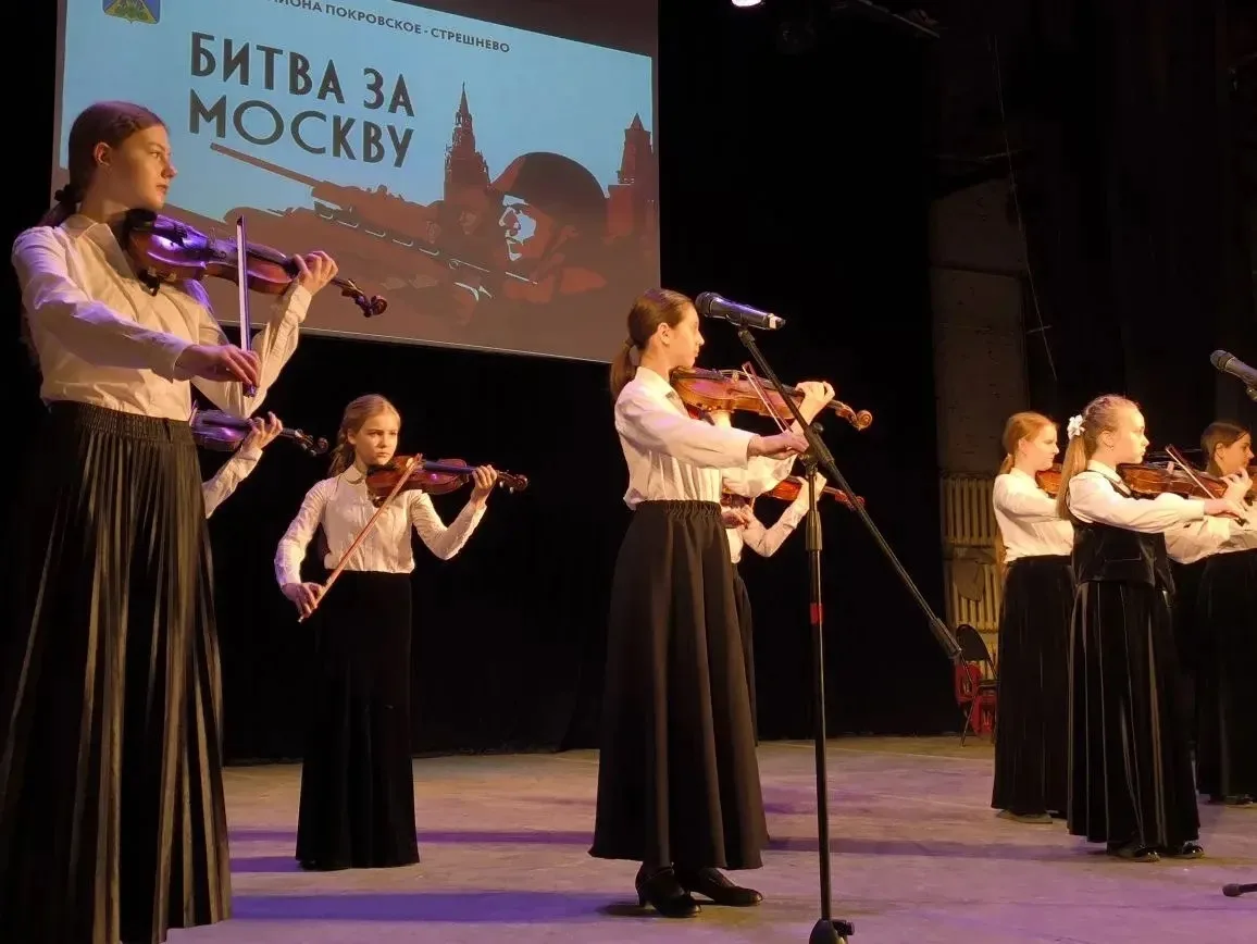 ПОБЕДНЫЙ РИТМ: НАШИ ЗВЁЗДЫ ЗАЖГЛИСЬ НА СЦЕНЕ «КРАСНОГО ОКТЯБРЯ»  Во Дворце культуры «Красный Октябрь