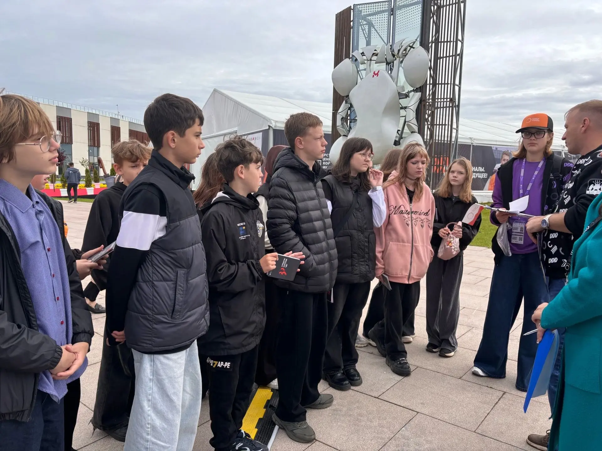 💫 Чемпионат высоких технологий в Великом Новгороде: наши ребята в центре событий! 💫