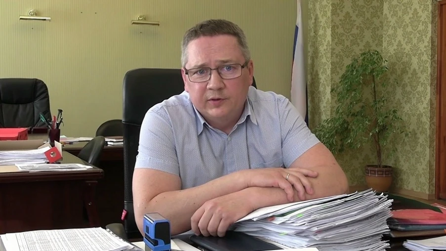 🔒 Экс-глава Росимущества Екатеринбурга осужден на 5 лет за взятки