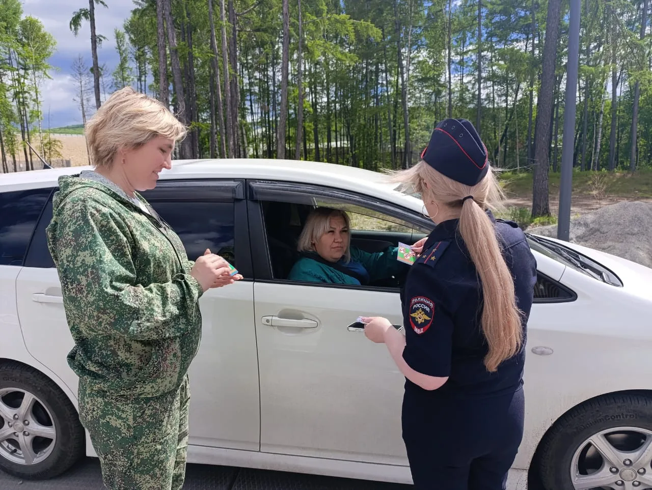 🚗 Представители Госавтоинспекции и добровольной народной дружины «Амур» накануне вышли на улицы Тын