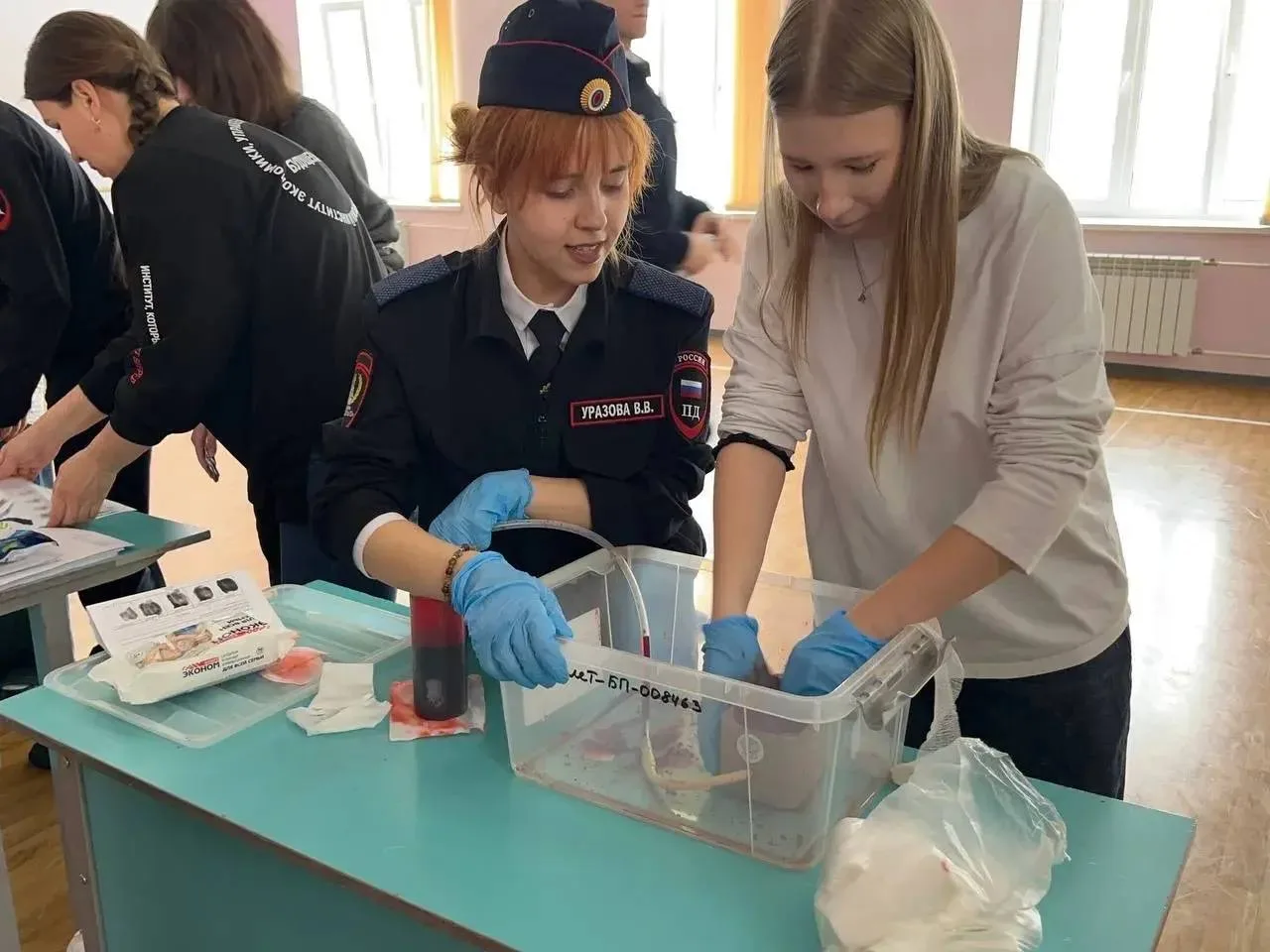 Профессия в деталях   В МБОУ СОШ №9 с размахом прошел фестиваль «СИЭУиП: Профессия в деталях»,  прев