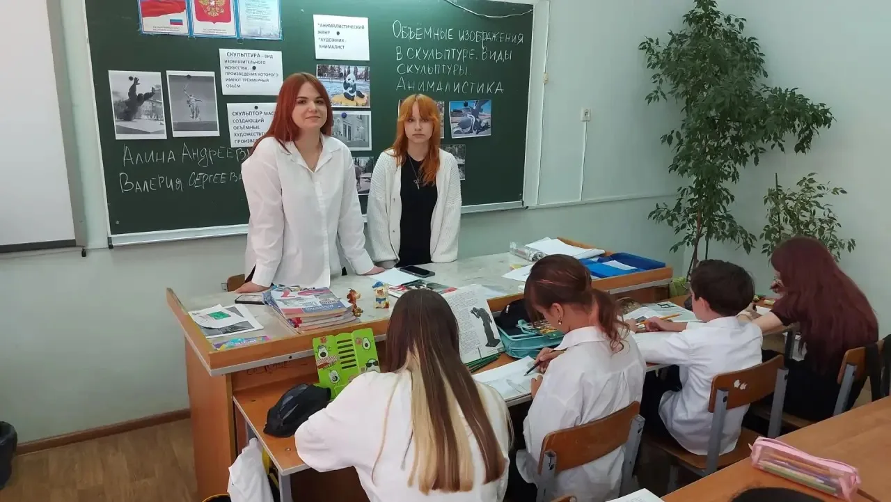 🎨 В 6 «А», 6 «В» и 6 «Г» классах в День самоуправления прошли необычные уроки изобрази...