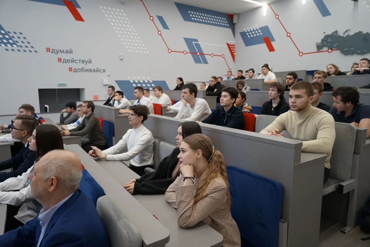 🚆 Студентам ПривГУПС рассказали о развитии холдинга РЖД на современном этапе  📅 В минувший четверг, 