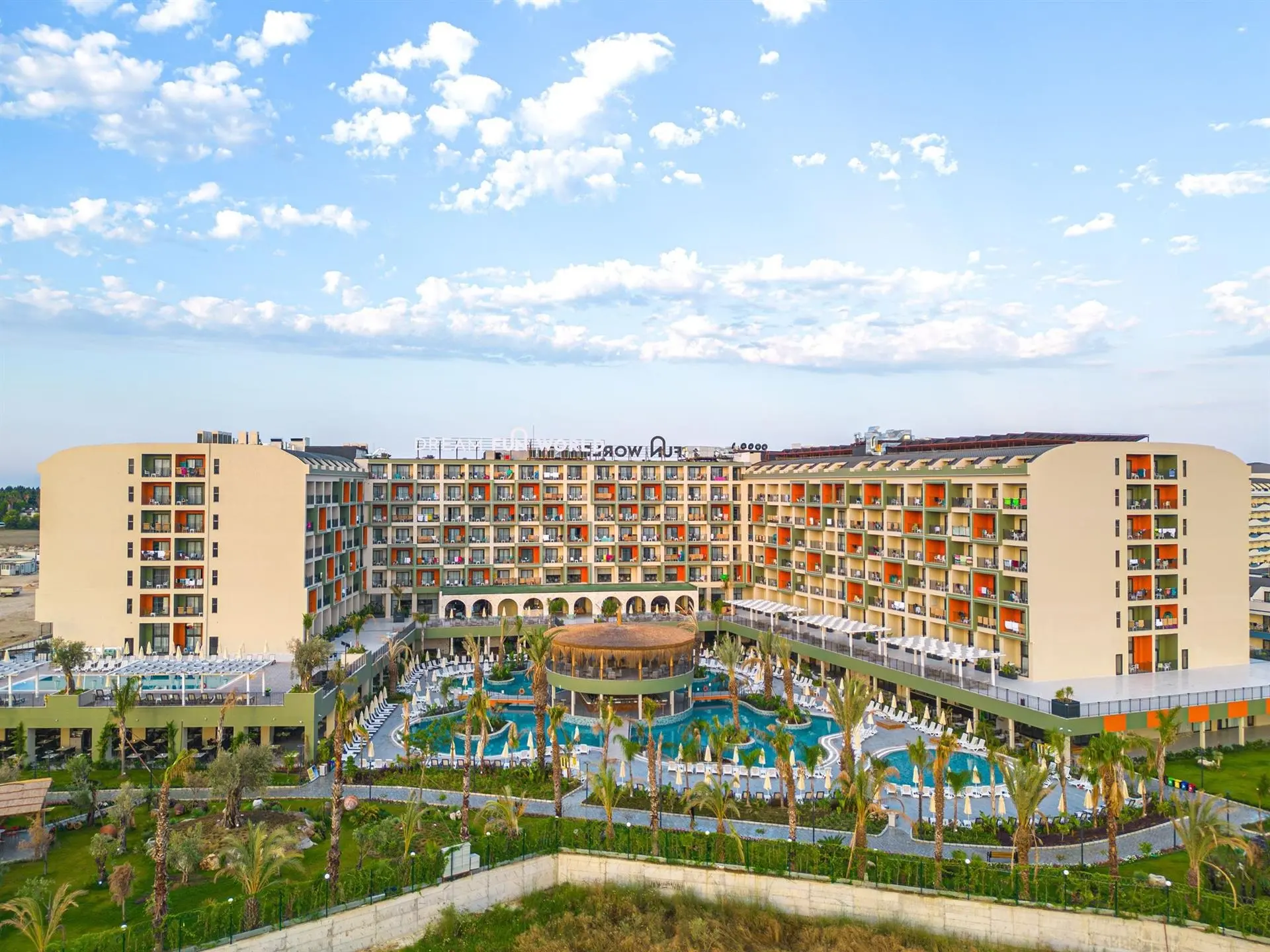 ТУРЦИЯ🌴

🏷 227 000 руб на 2 взр+реб(7 лет)

🏠 DREAM FUN WORLD 5⭐️
✈ Казань ➡ Турция, Сиде 
📅 11 
