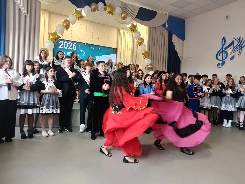 ✨ Последние звонки в нашей школе: прощание со школьной порой! ✨