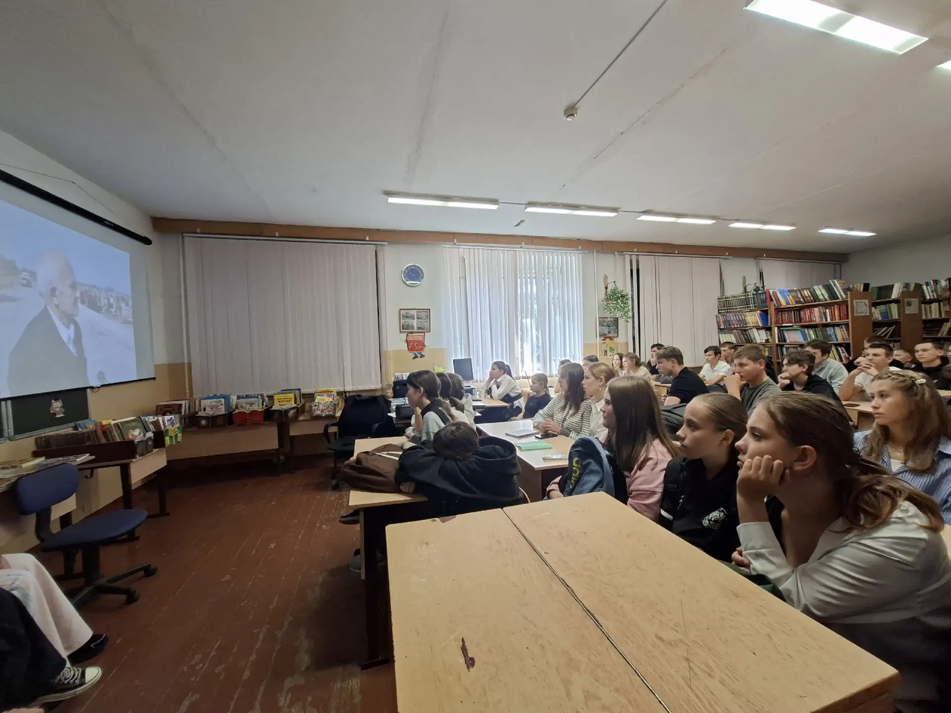 Сегодня, 3 сентября, в рамках Дня солидарности в борьбе с терроризмом, к нашим ученикам...