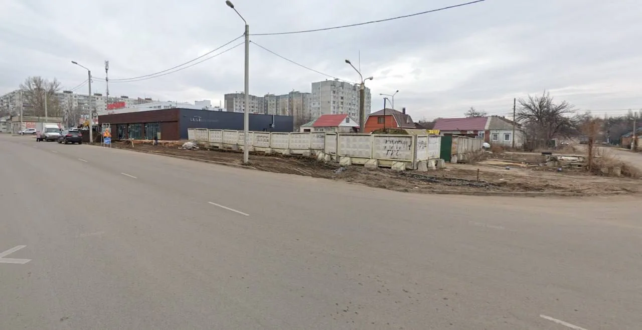 Кассация отказала воронежскому МИЗО в сносе миниатюрного жилого дома бизнесмена Ильи Ан...