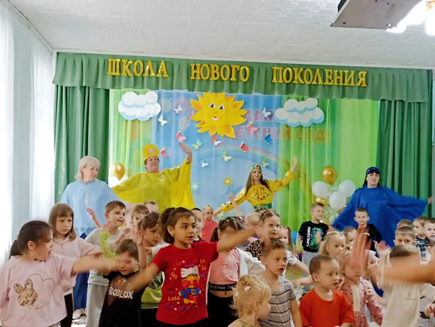 Сегодня в детском саду "Ивушка" царила настоящая летняя атмосфера!☀️ Дошколята с нетерп...