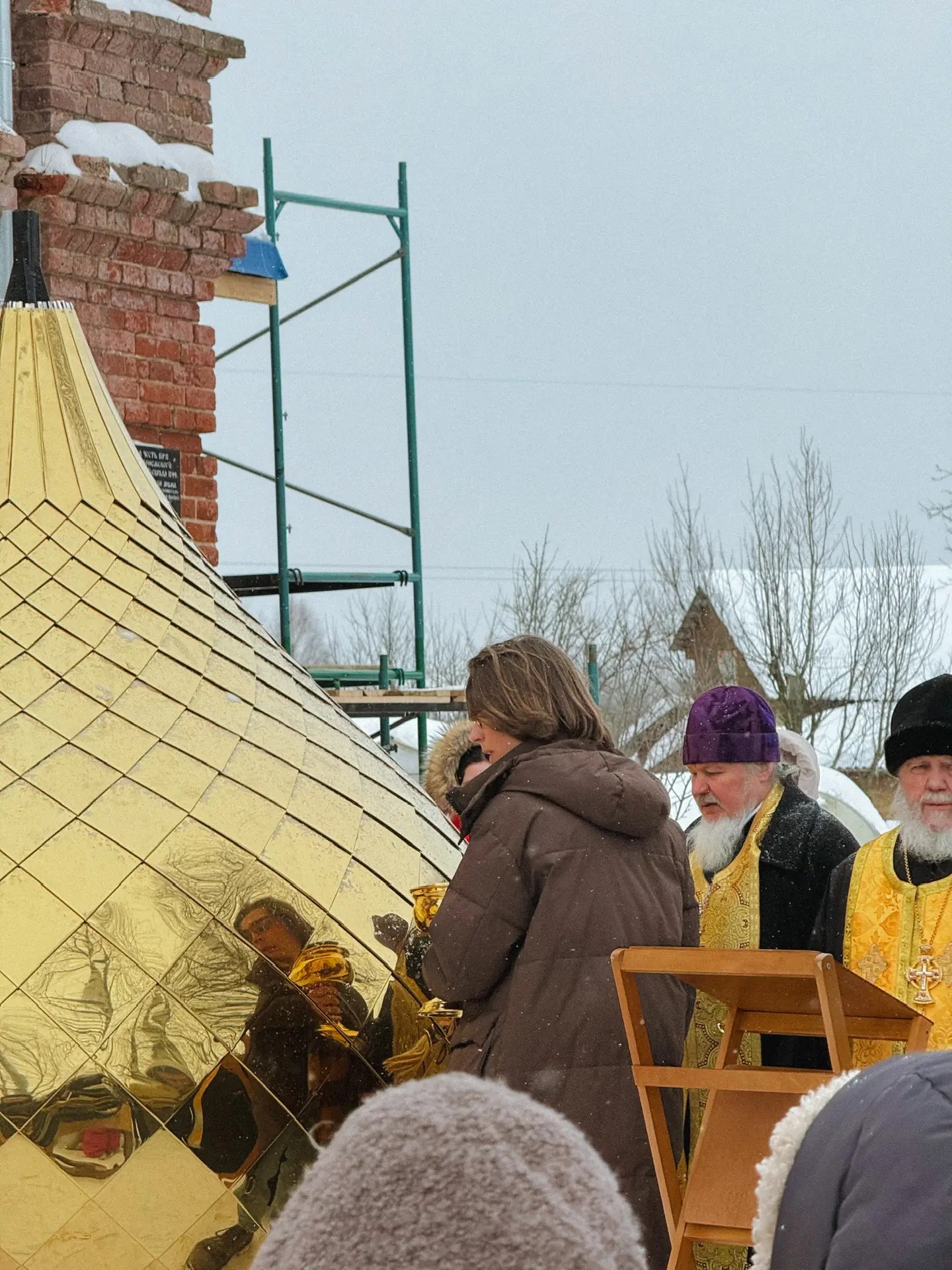 В соседней деревне ходили на освящение куполов Всех с праздником