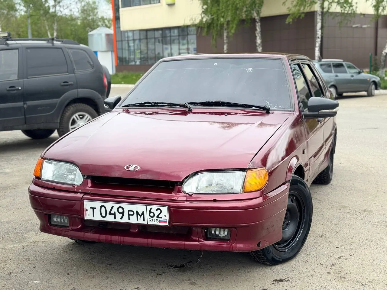 Продам ваз 2115 2004 год полный ход,стаканы все хорошие,коробка без вылетов все передачи на месте,мо