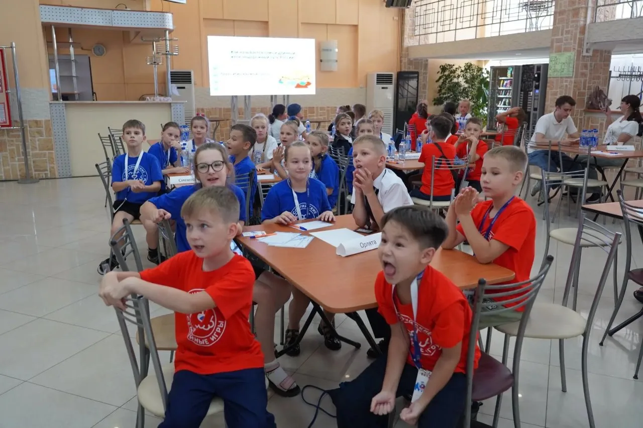 Квизы «Светлячков» стартовали!🎉
