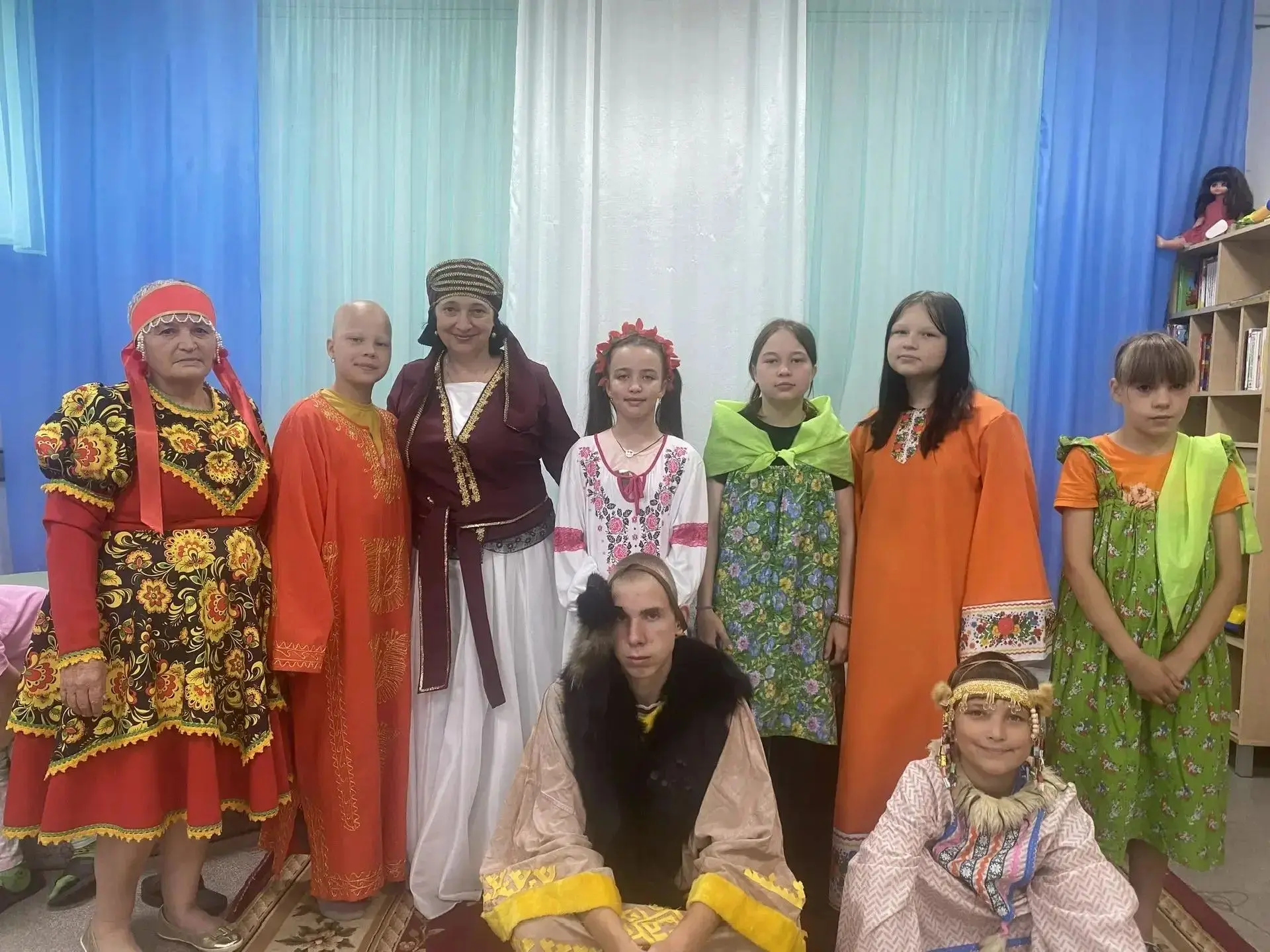 💥✅В рамках Года единства народов России на базе СРЦ для несовершеннолетних сотрудники Ольговского с