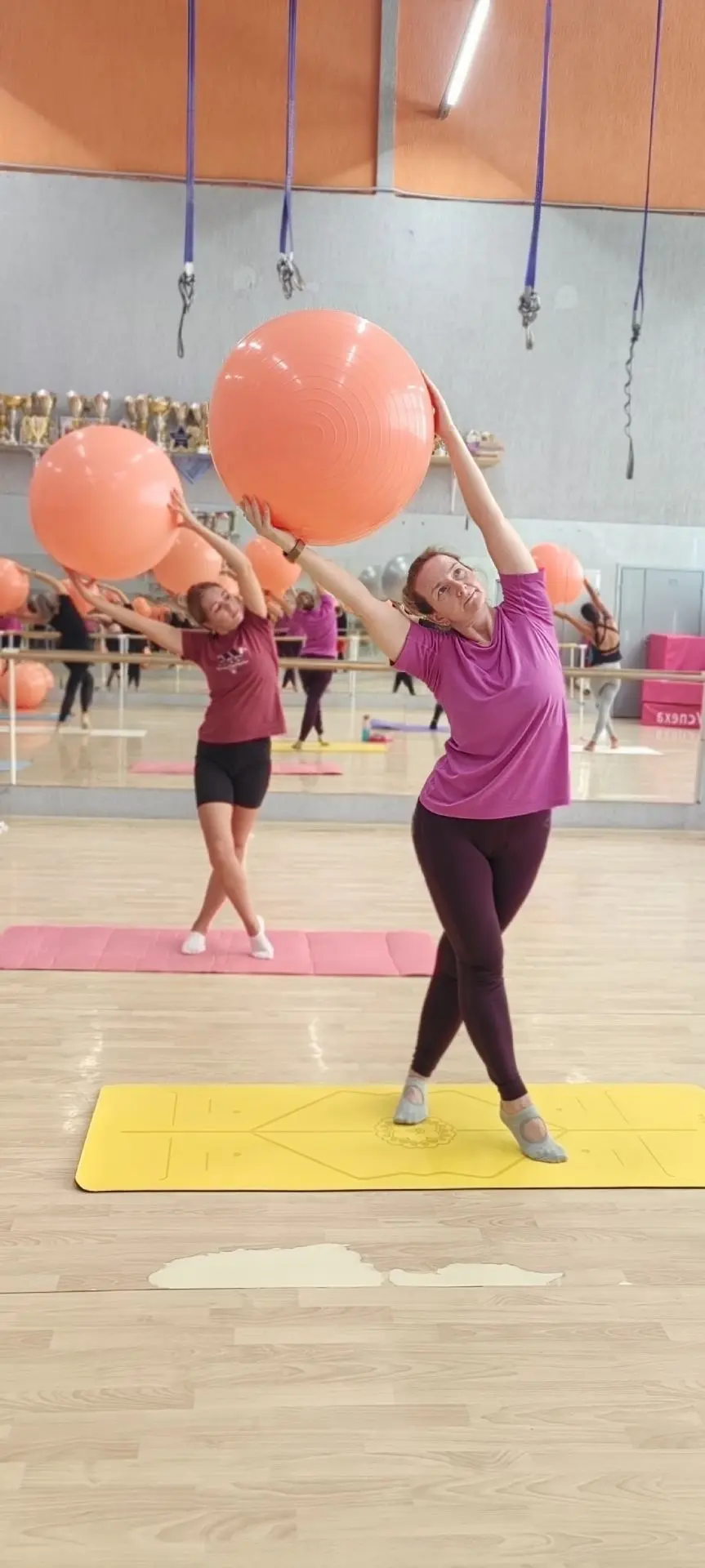 🧘🏻‍♀️Как сочетается  фитбол  с йогой.