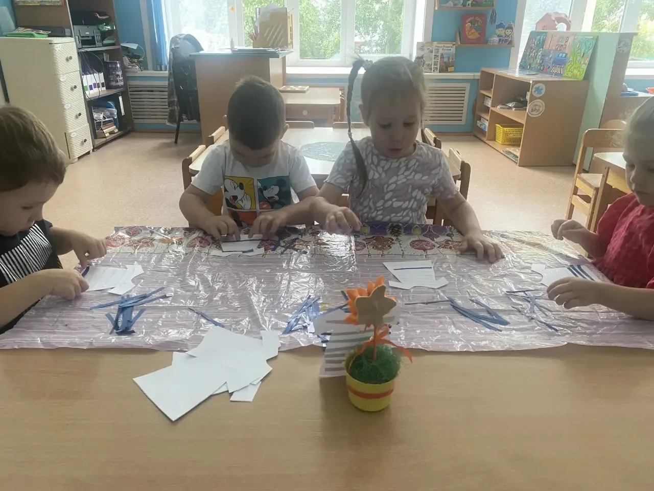 🎉 День рождения тельняшки: творим вместе с малышами! 🎉