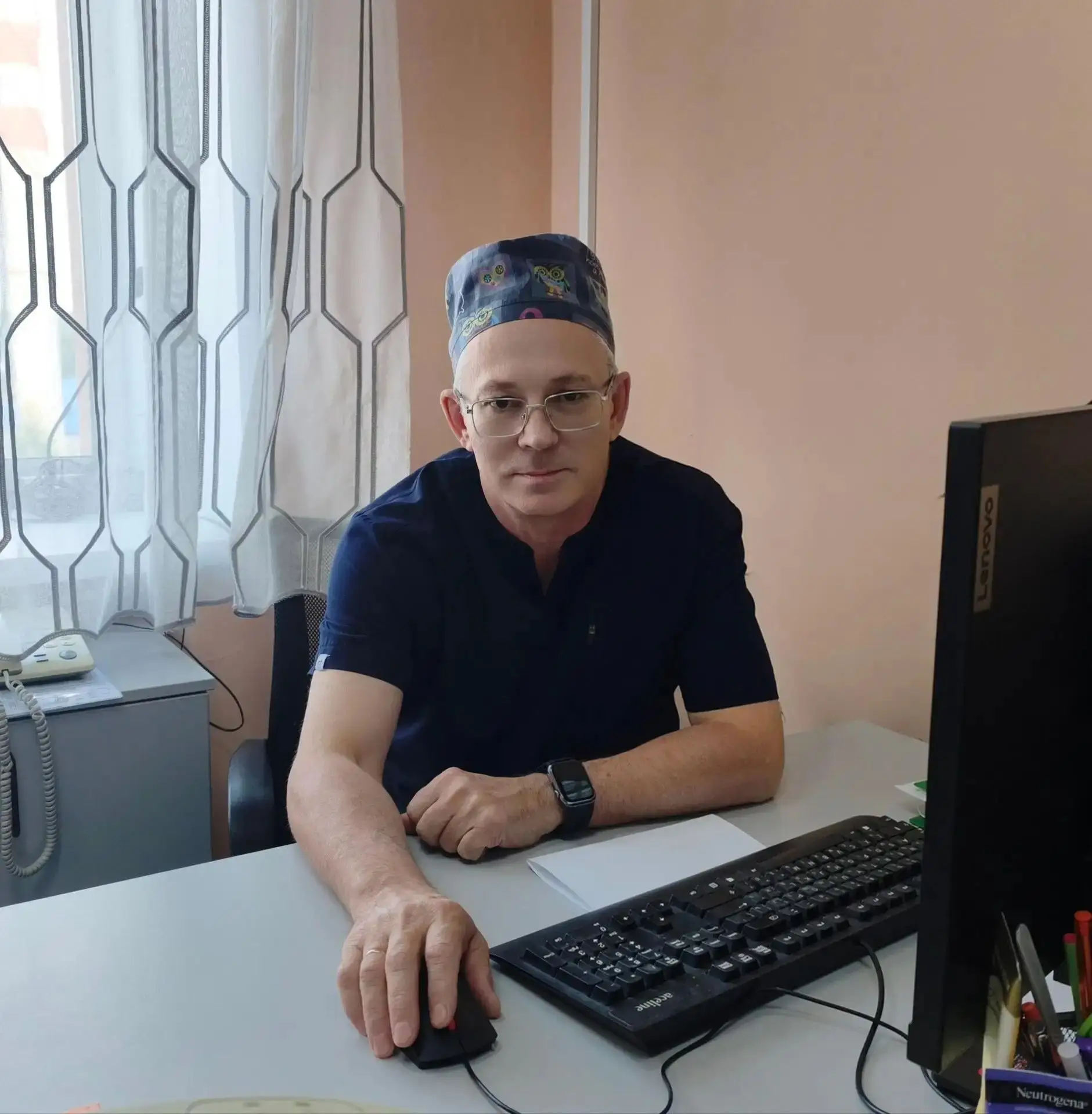 Военный врач вернулся с СВО в Пионерскую районную больницу и продолжает оказывать медиц...