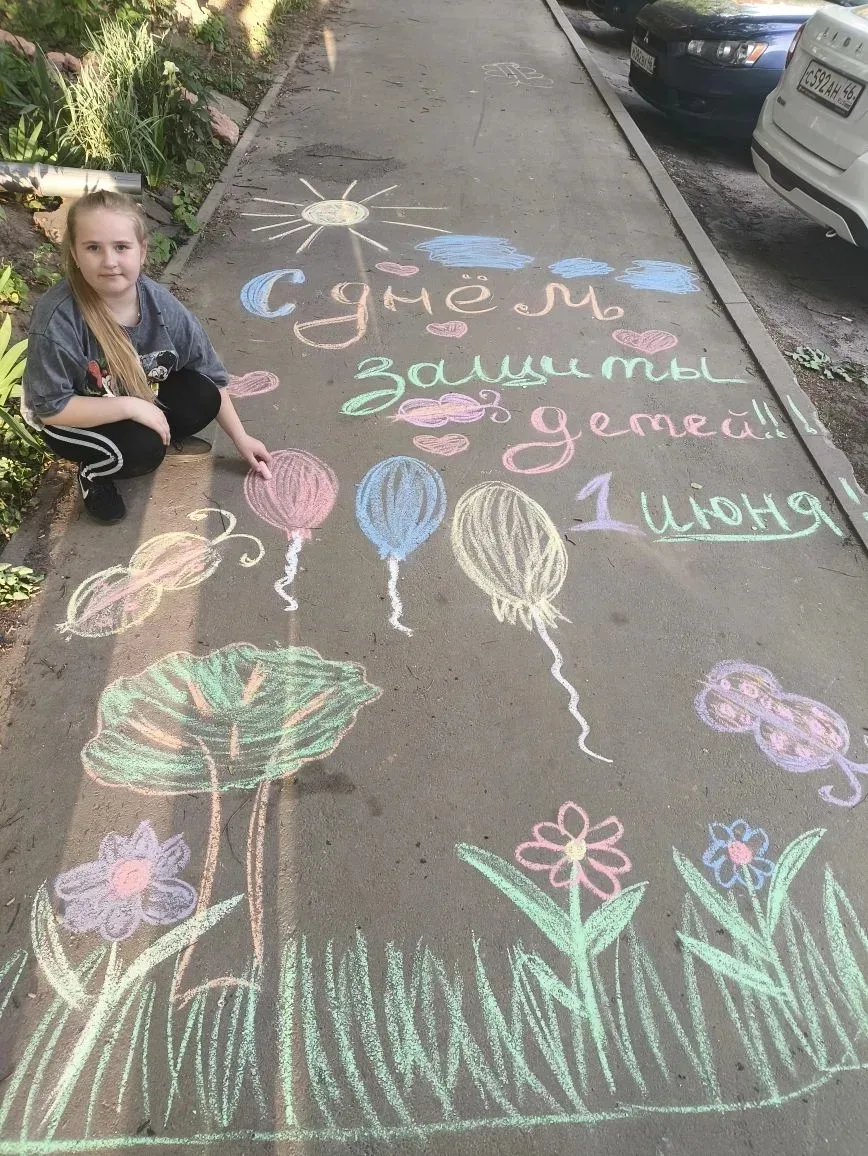 Лето, творчество и детский смех! 🎨👧👦