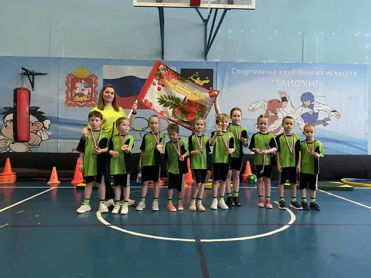 🔥 Сегодня наши ребята показали отличный результат на соревнованиях!  На площадке МБОУ СОШ «Лига перв