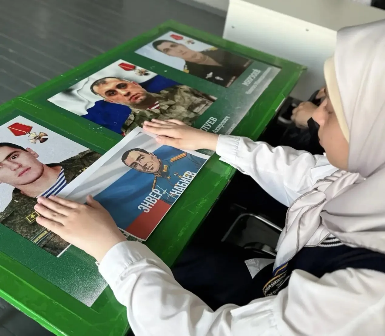 🖋️ «Живой карандаш»: сохранение памяти о героях  В рамках патриотического проекта «Живой карандаш», 