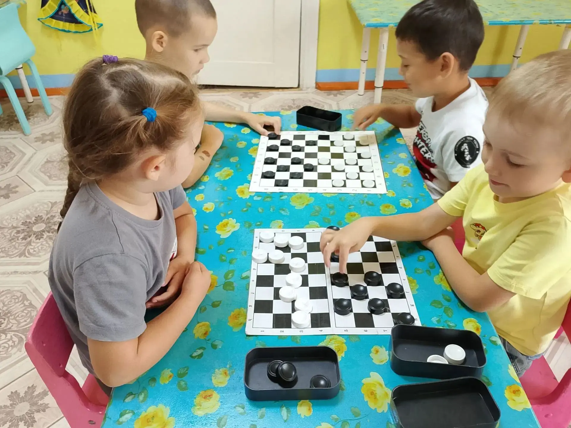 ♟️В нашем детском саду прошел тематический день, посвященный настольным играм. Это не п...