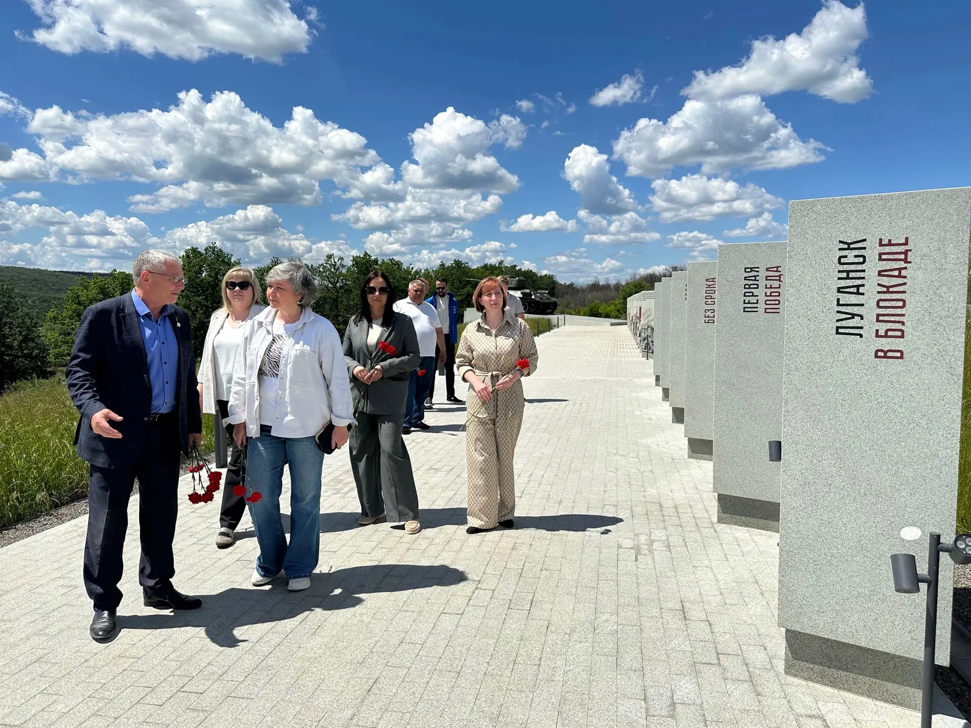 ⚡Депутаты Городского совета Салавата посетили Красный Луч Луганской Народной Республики...